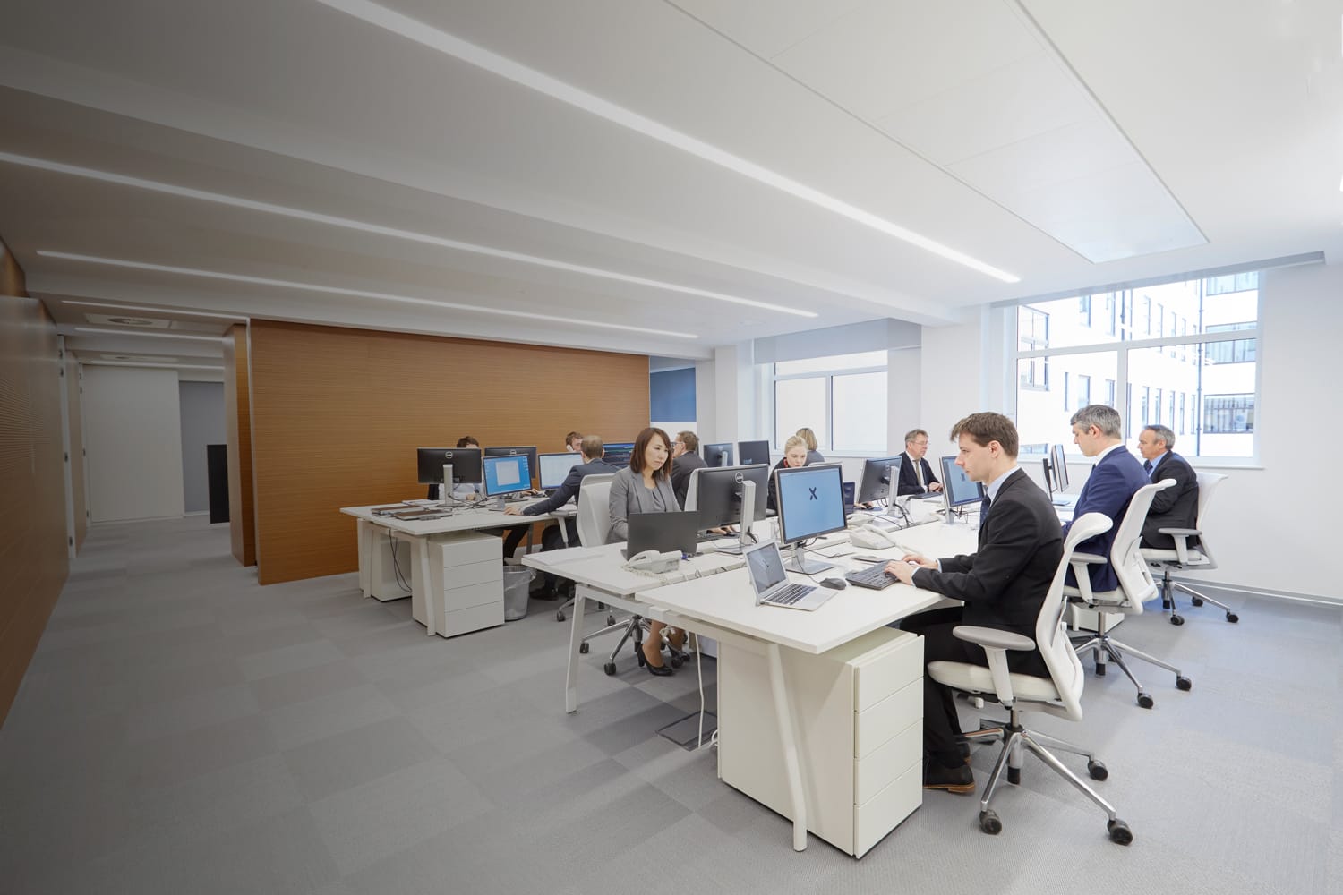 Consultants at XY London, 3 St. James’s Square